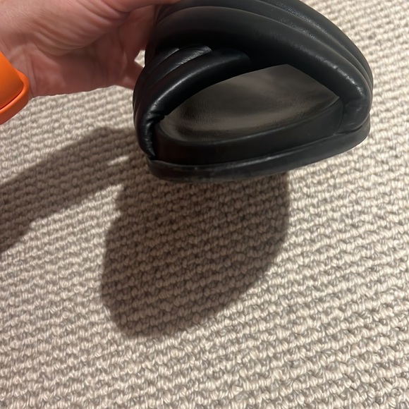 Aquatalia Chunky Sandals - Picture 3 of 4